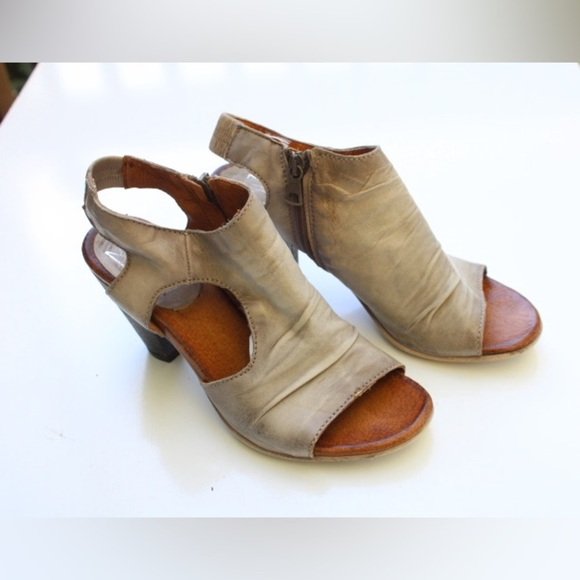 Miz Mooz sandals - Picture 9 of 11